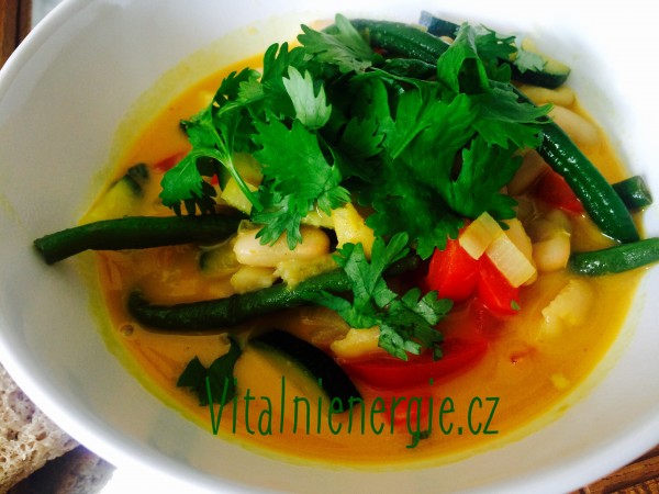 Metabolic balance kari po thajsku - fazole Borlotti a zelenina
