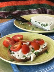 Rostlinný veganský sýr z mandlí a slunečnicových semínek - recepty pro hubnutí a zdravý metabolizmus, program Metabolic Balance